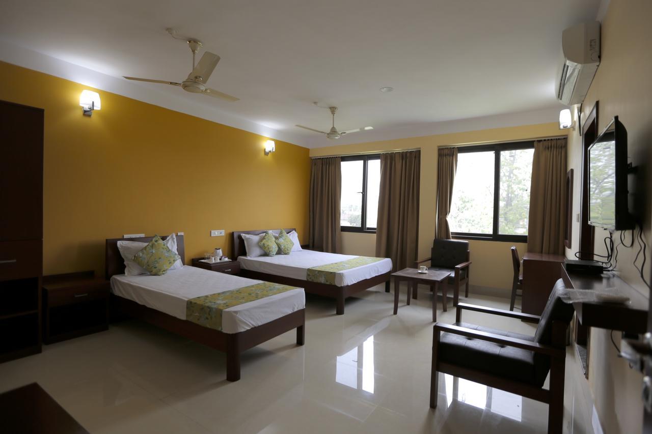 Yaksha Holiday Home Siliguri Exterior photo